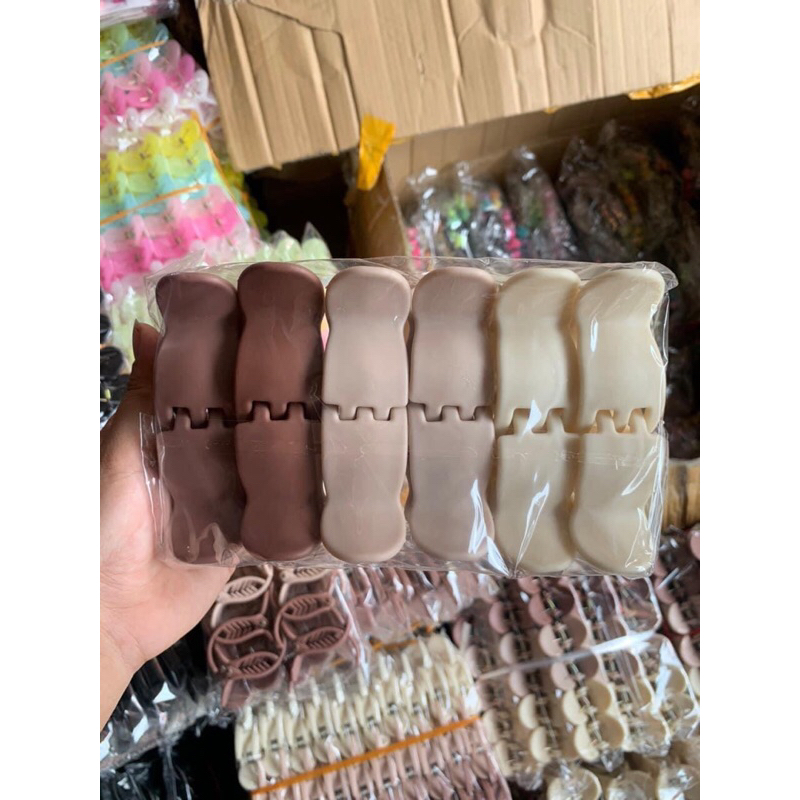 Vỉ 12 Kẹp Càng Cua Màu Pastel Đầu Tròn 5 Răng 3 răng Nhựa Dẻo Không Gãy