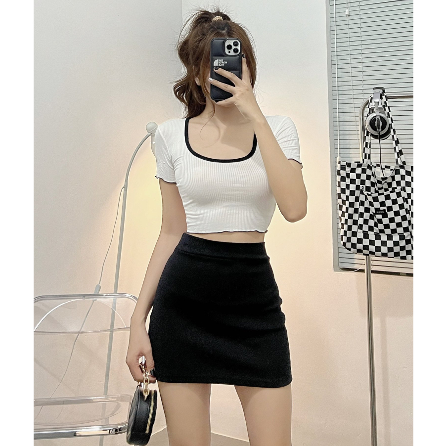 Áo croptop nữ HHVINTAGE kiểu cổ vuông viền cuốn biên Top A22