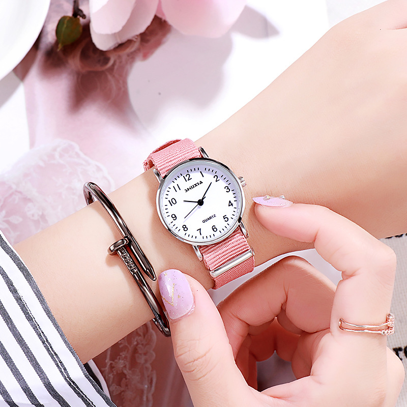 Đồng hồ nữ dây dù phong cách hàn quốc size 30mm cực xinh