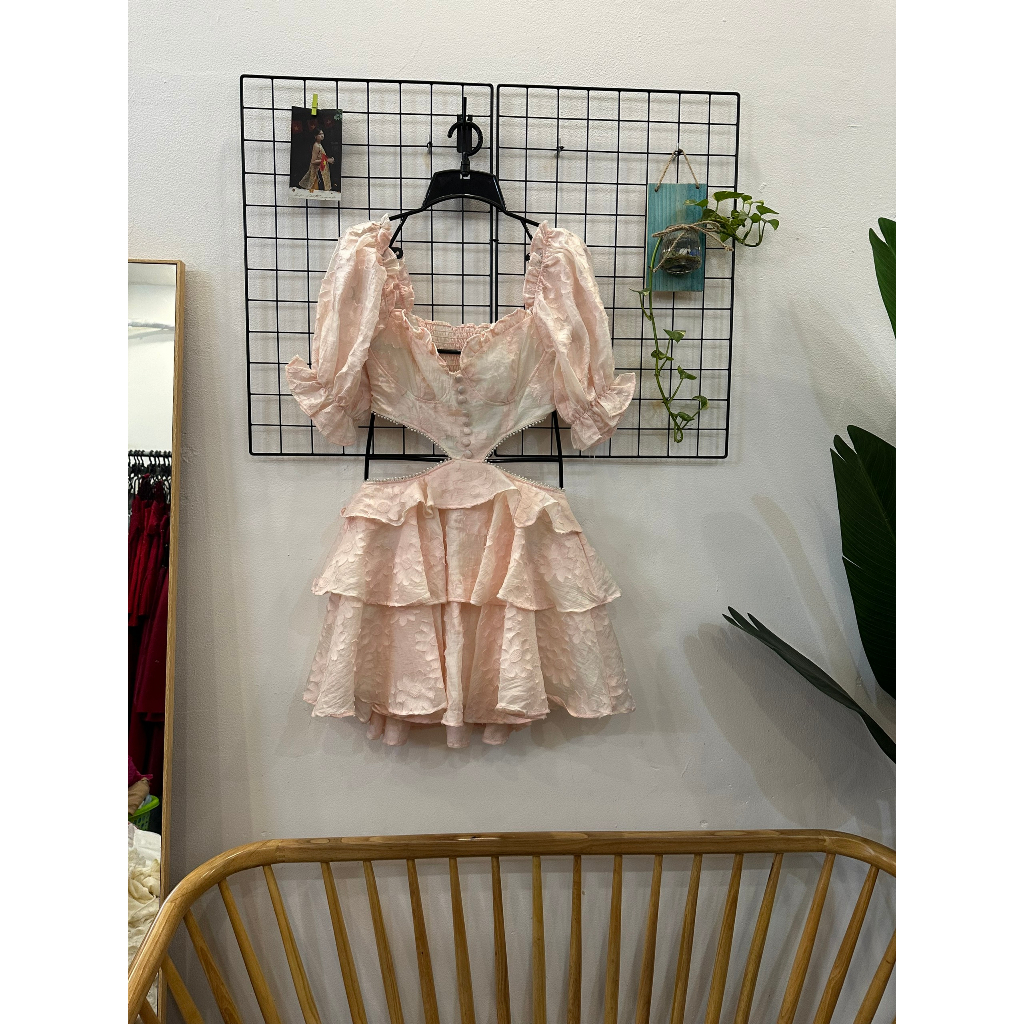 THANH LÝ  - Váy hồng cắt eo brand Hoachoem - S