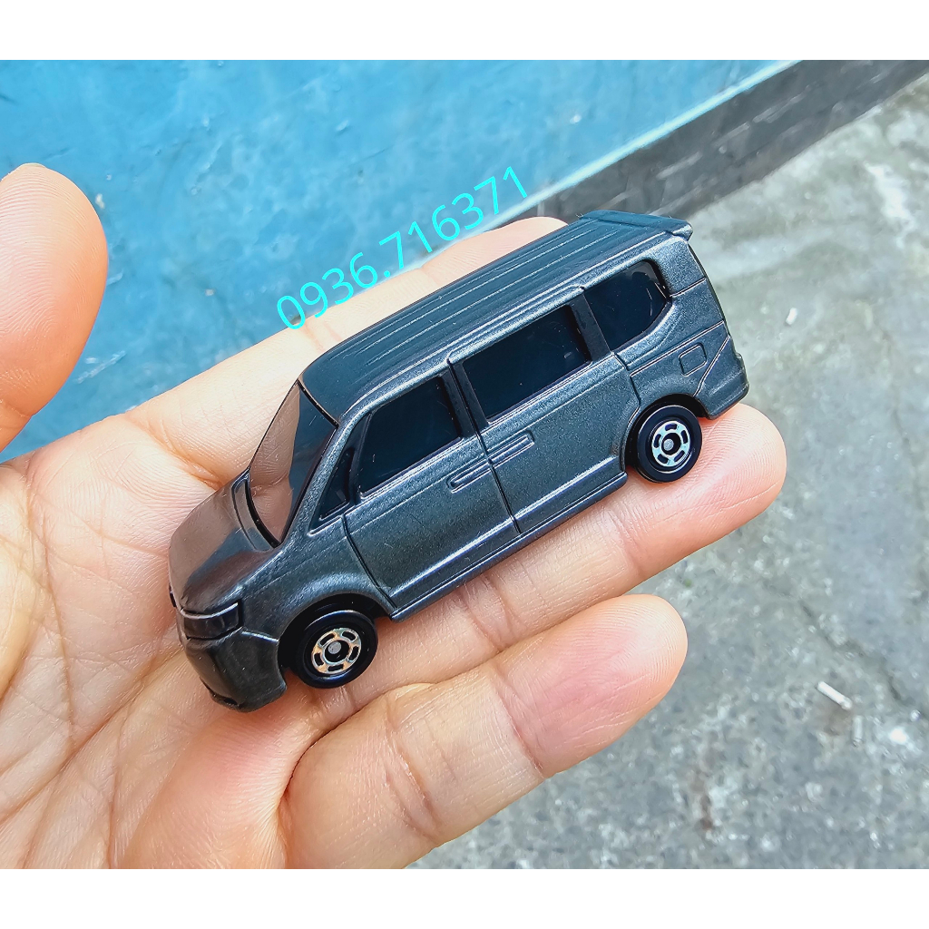 Xe mô hình tĩnh Tomica Nhật Bản - Honda Step WGN