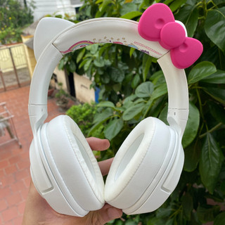 Tai nghe bluetooth Razer Sanrio White Hello
