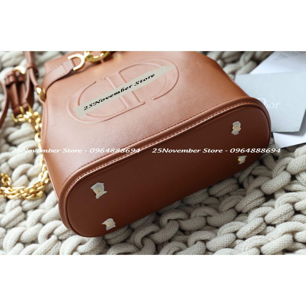 𝐓𝐔́𝐈 𝐗𝐀́𝐂𝐇 𝐃 𝐈. 𝐎 𝐑 𝐂'𝐞𝐬𝐭 𝐁𝐮𝐜𝐤𝐞𝐭 𝐁𝐚̉𝐧 𝐒𝐮𝐩𝐞𝐫 𝐕.𝐈.𝐏 Sz24 màu nâu