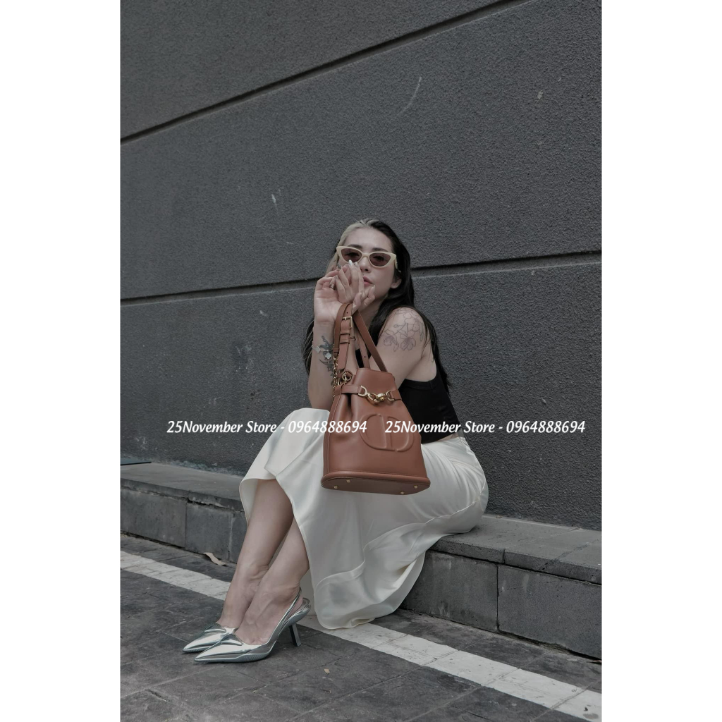 𝐓𝐔́𝐈 𝐗𝐀́𝐂𝐇 𝐃 𝐈. 𝐎 𝐑 𝐂'𝐞𝐬𝐭 𝐁𝐮𝐜𝐤𝐞𝐭 𝐁𝐚̉𝐧 𝐒𝐮𝐩𝐞𝐫 𝐕.𝐈.𝐏 Sz24 màu nâu