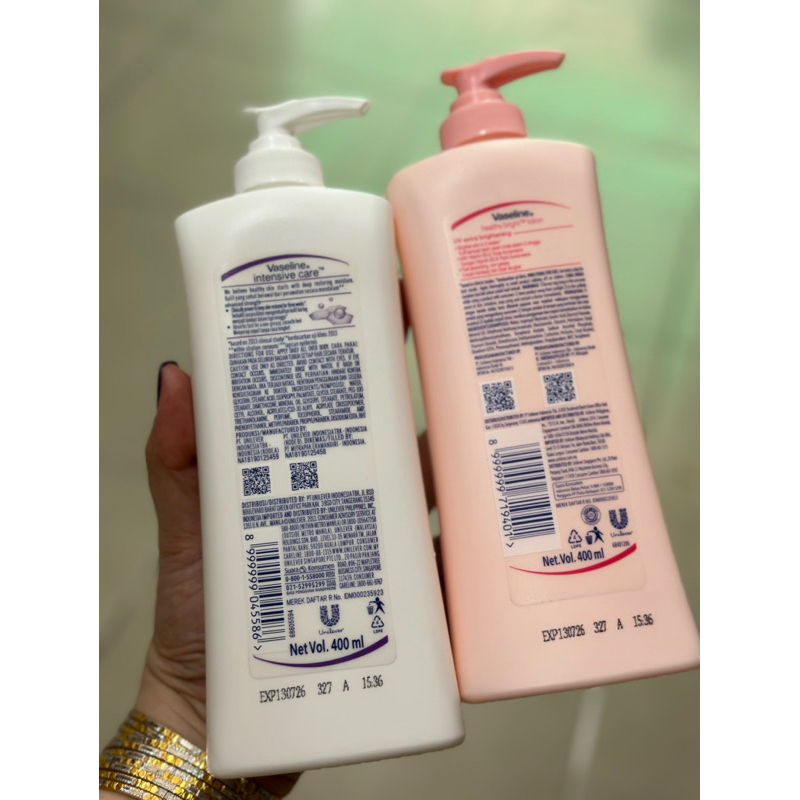 Dưỡng thể VASELINE HEALTHY EVEN TONE 400ml