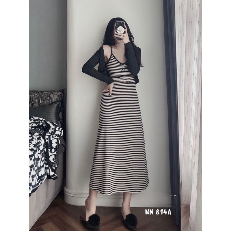 Set váy body kẻ mix áo cadigan dài tay siêu xinh