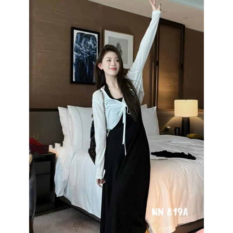 Set váy cổ yếm trơn dáng dài mix áo khoác ngoài rút dây