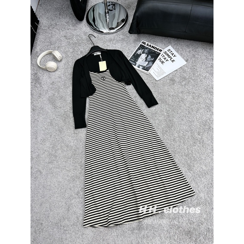 Set váy body kẻ mix áo cadigan dài tay siêu xinh