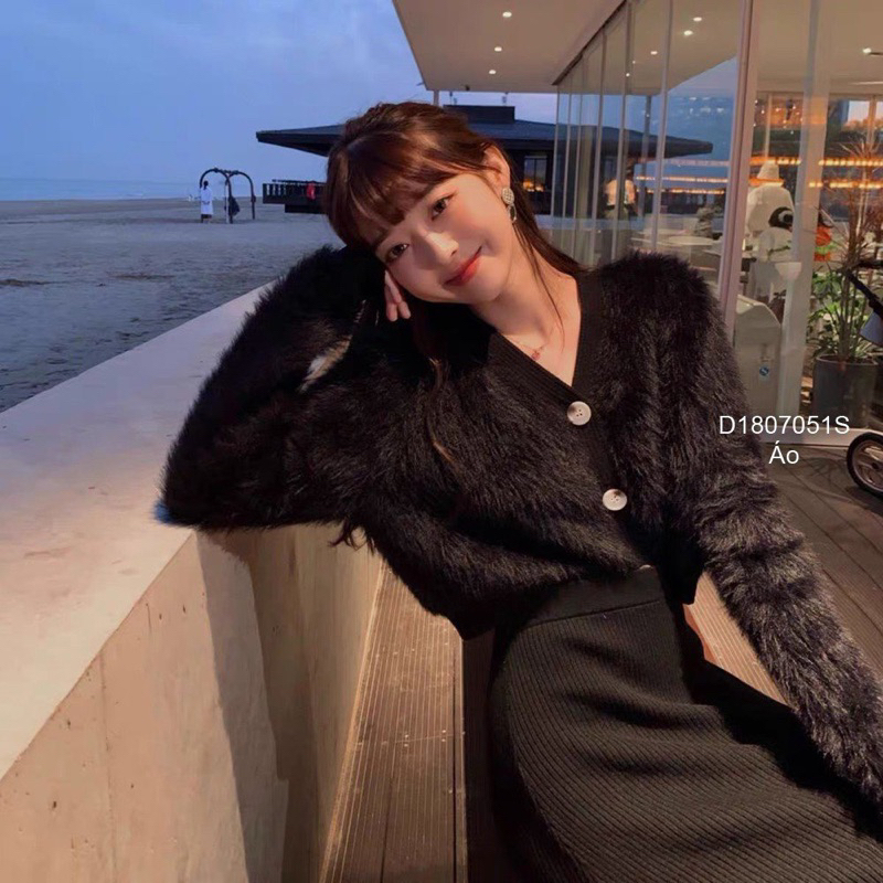 Áo len lông 3 nút hàng nhập mịn đẹp!