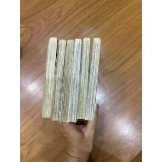 Đi tìm yêu thương
