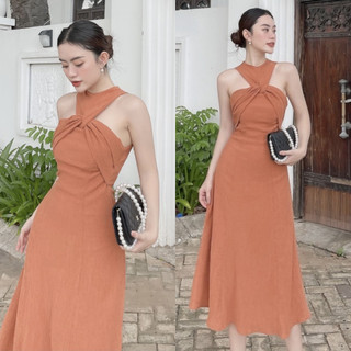 Đầm Dài Không Tay Cổ Xoắn Chéo Nơ Ngực Siêu Hot K371