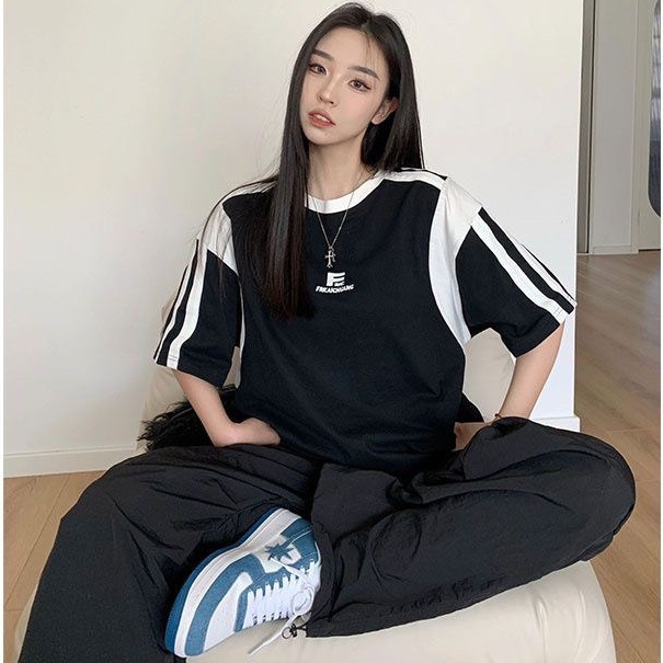 Áo Thun Nam Nữ From Rộng Màu Trắng Phối Tay Đen RioGonzStudio Phong Cách Hiện Đại