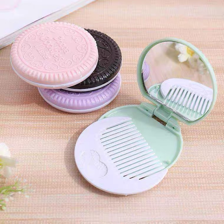 Gương trang điểm Bánh Quy Dễ Thương nắp gập kèm lược Nhiều Màu Sắc Pastel