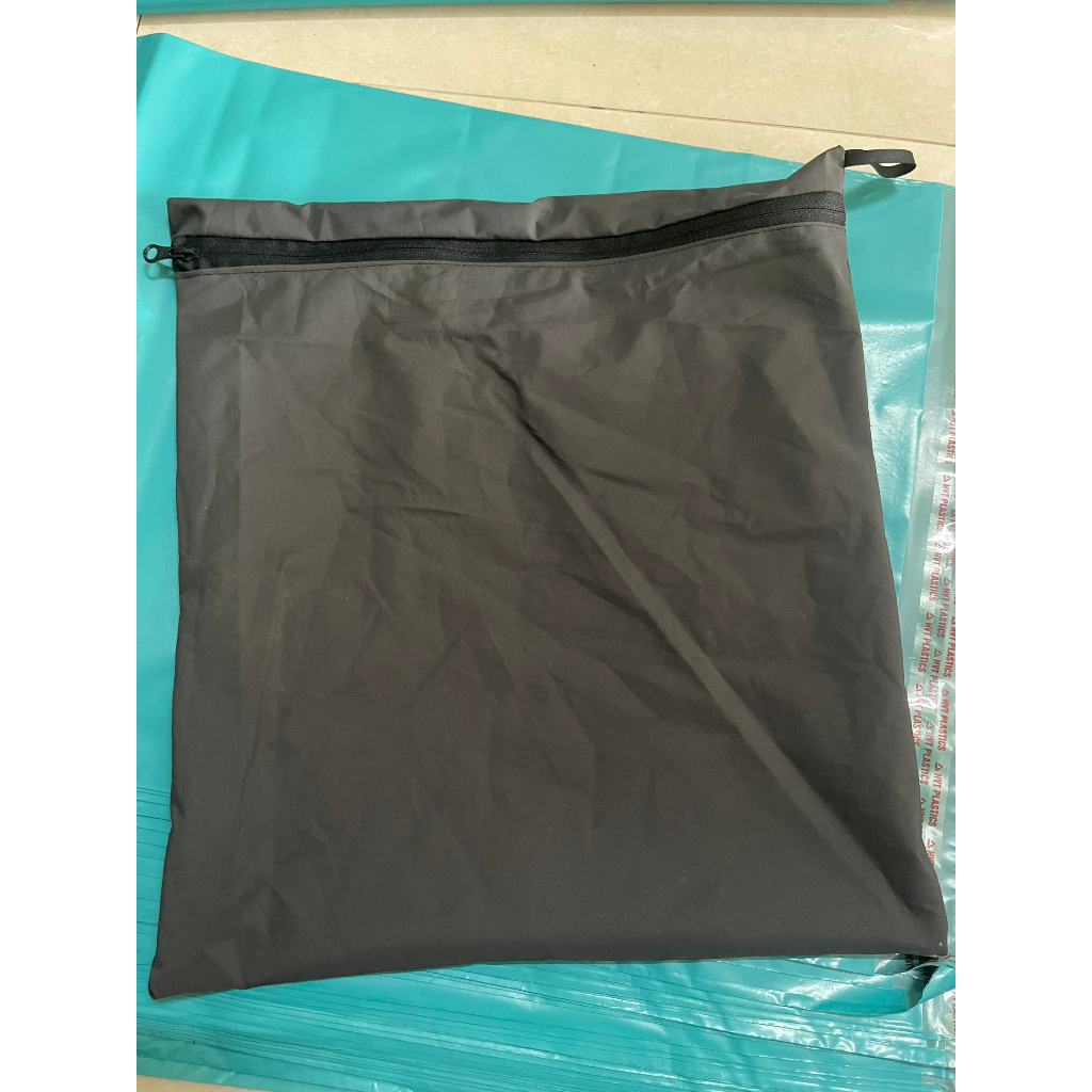 Tuí đựng áo mưa chống nước