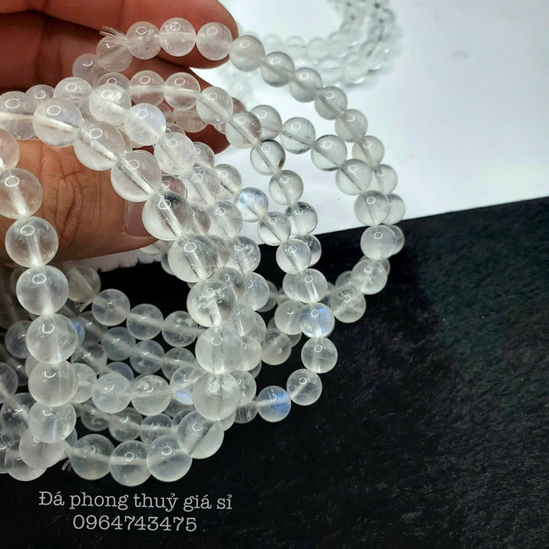 Vòng tay lắc tay đá mặt trăng moonstone ánh xanh chất siêu đẹp mịn kich thước 7-8mm tặng kèm hộp gấm khi mua