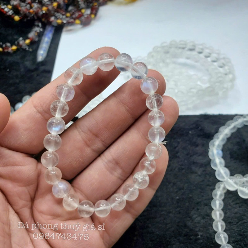 Vòng tay lắc tay đá mặt trăng moonstone ánh xanh chất siêu đẹp mịn kich thước 7-8mm tặng kèm hộp gấm khi mua