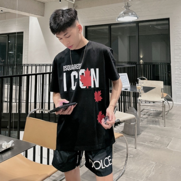 Áo Thun Nam Dsq 063 Hai Màu Đen Trắng Chất Liệu Cotton 2 Chiều Thấm Hút Mồ Hôi.