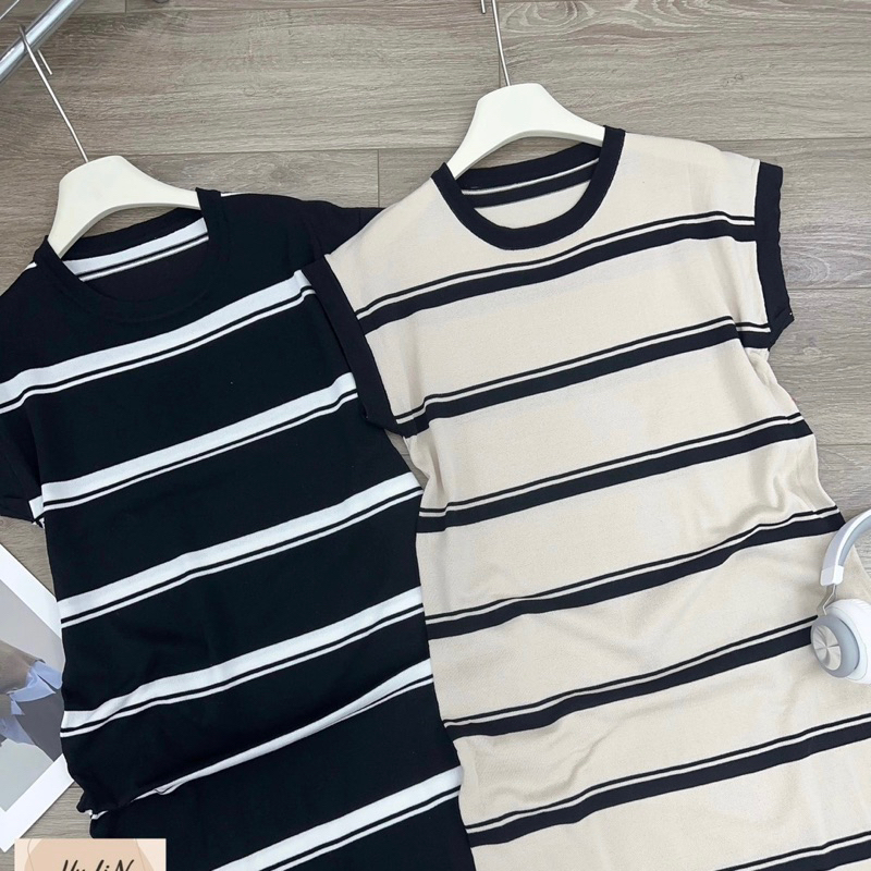 VÁY LEN SUÔNG KẺ NGANG TAY HẾN CỔ TRÒN XẺ BÊN.