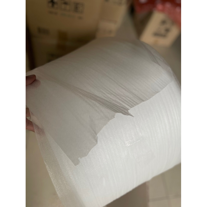 Xốp PE Foam dài 600m dày 0,5mm gói hàng chống xước, bảo vệ hàng hóa