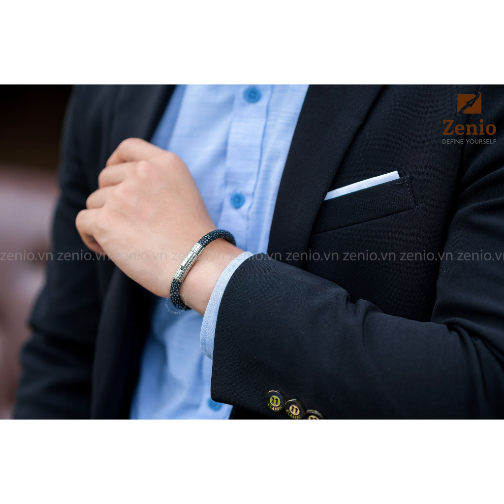 Vòng Tay Da Cá Đuối Phong Thủy - Vòng Đơn Khóa Bấm Cá Tính - Thu Hút May Mắn, Tài Lộc