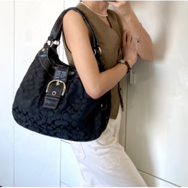 Túi vintage hobo Coach chất vải signature canvas màu đen - secondhand