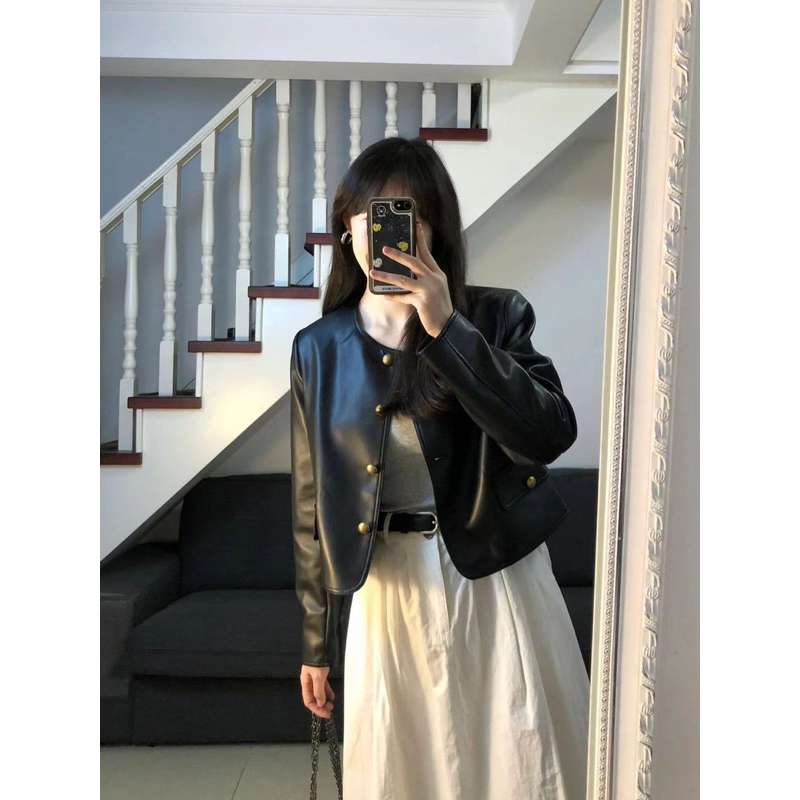 Áo khoác da dáng croptop Jinoz Local Brand màu đen kiểu dáng basic chất liệu da Pu NewArrival 2023