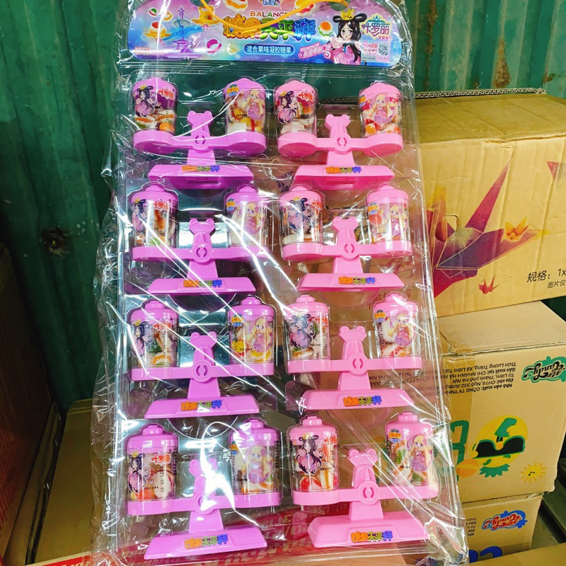 Sỉ vỉ kẹo dẻo hình chiếc cân