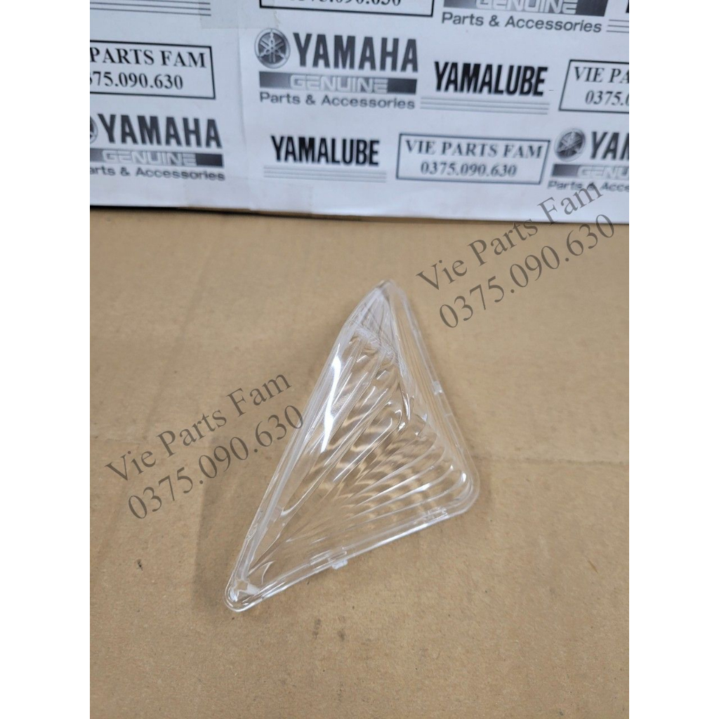 Nắp chụp xi nhan trước trái hoặc phải Nouvo 5, hàng chính hãng Yamaha mới 100%