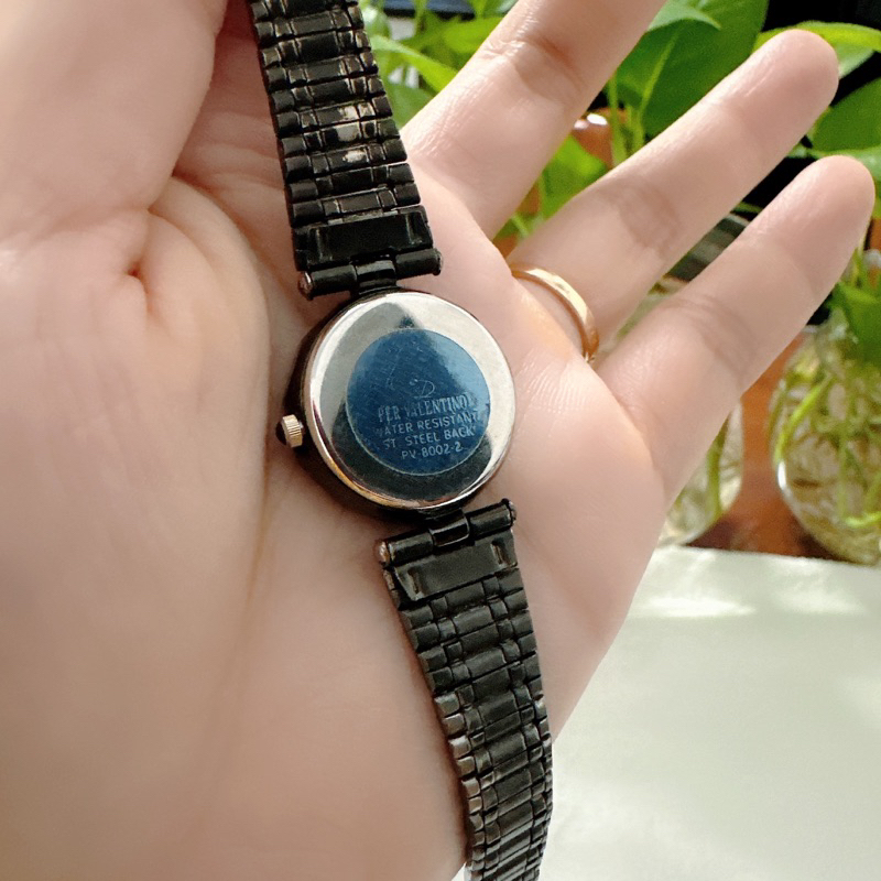 Đồng hồ nữ si nhật hiệu Per Valentino