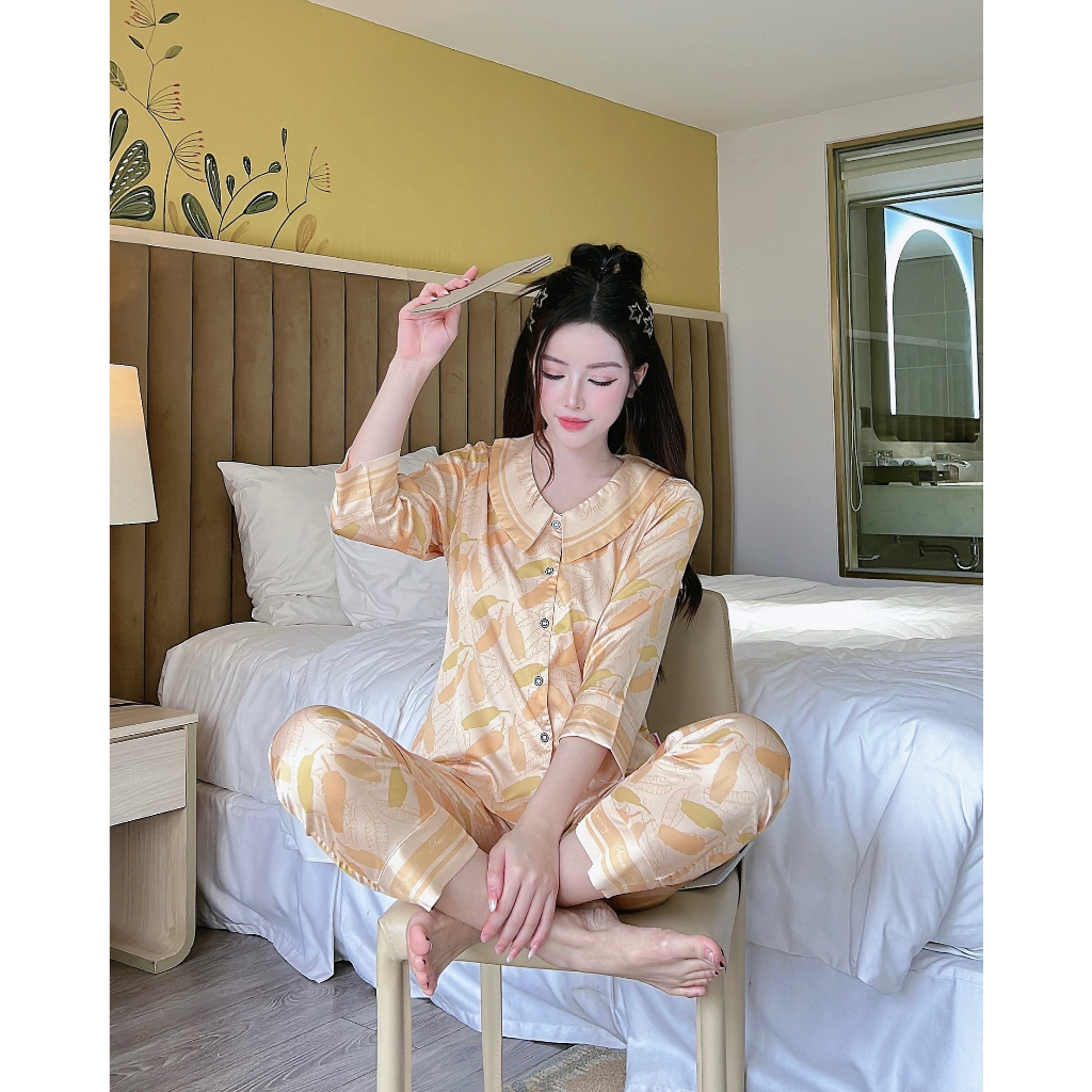 Bộ đồ mặc nhà ANNA cao cấp dáng áo dài quần dài thu đông chất lụa Luxury mềm mịn họa tiết lá trẻ trung cổ sen 2 lớp