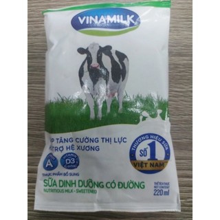 Sữa tươi vinamilk đủ vị 220ml date luôn mới