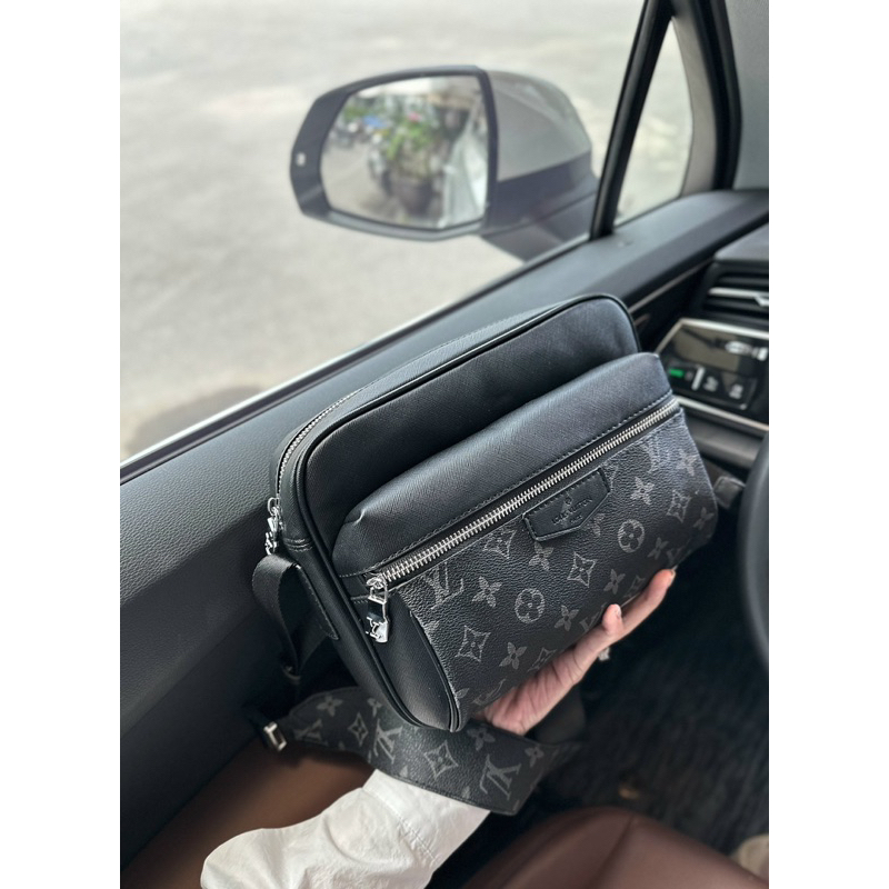Lv outdoor messenger super size 25 hàng fullbox nguyên seal