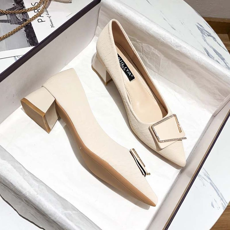 Giày cao gót bít mũi hãng nội địa Trung gót vuông 5cm, da mềm, êm chân