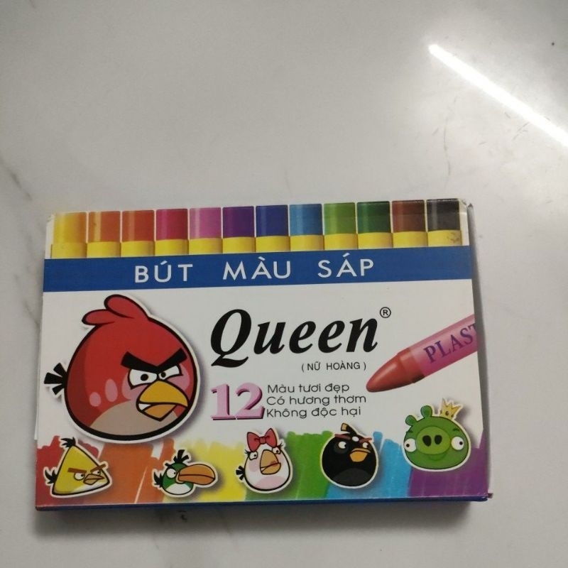 Bút sáp màu queen 12/18 màu