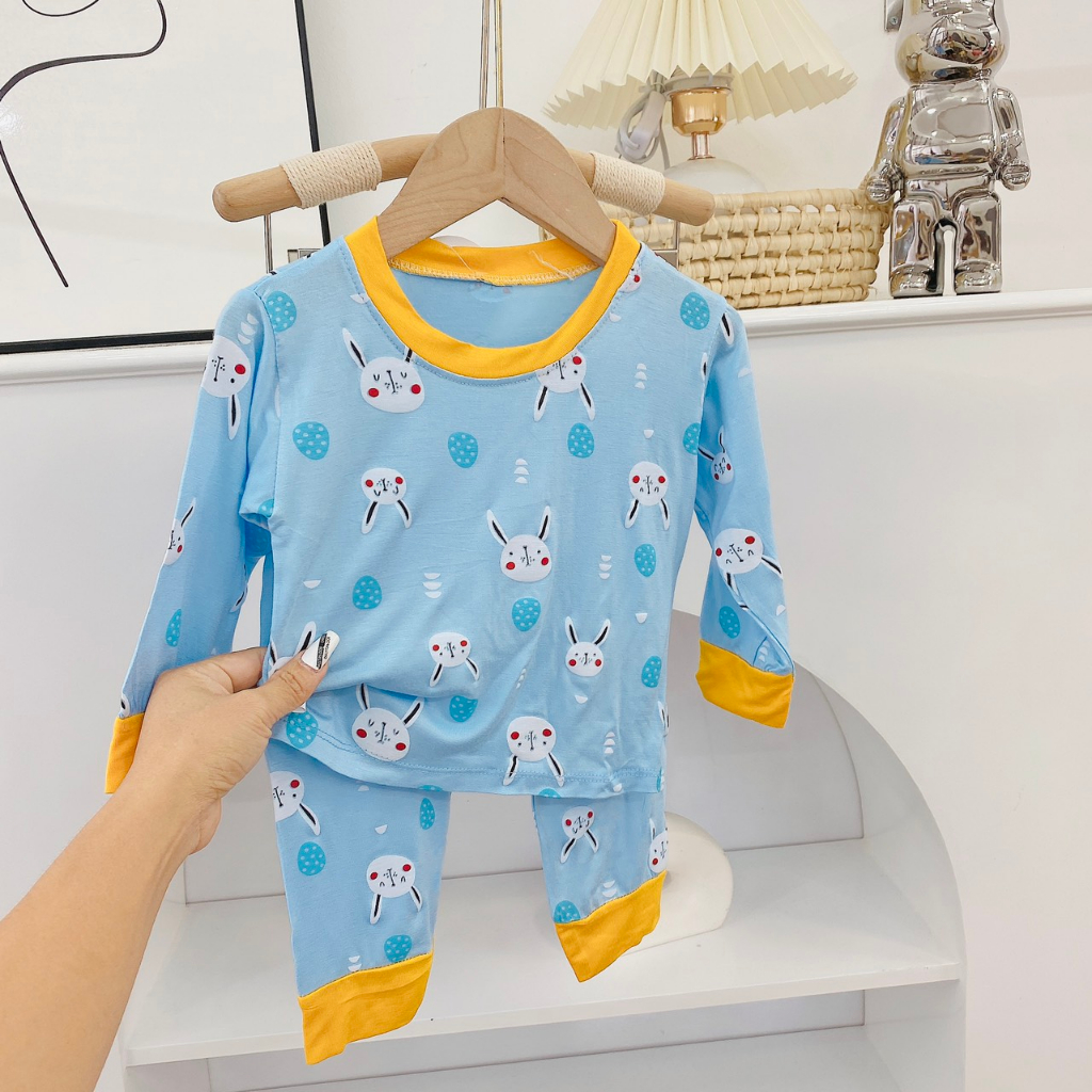 Bộ dài tay thu đông vải thun lạnh hình in họa tiết cho bé trai, bé gái