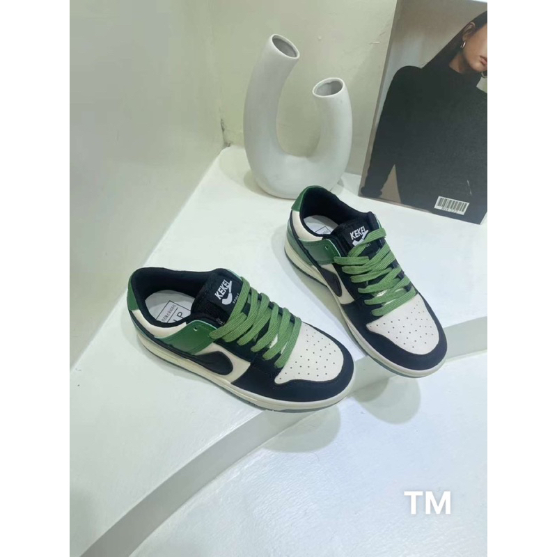 Sneaker phối màu mũi tròn đế êm