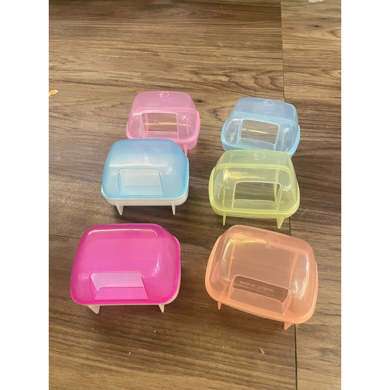 Nhà Tắm nhựa nhỏ cho chuột hamster.