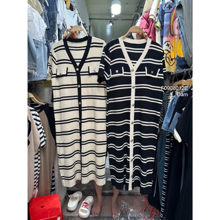 Váy len kẻ ngang cổ tim l1