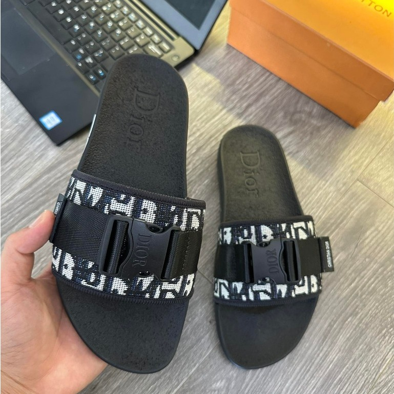 Dép Quai Ngang Dior Khuy Bấm Boy Phố , Dép Quai Ngang Hot Tren 2023