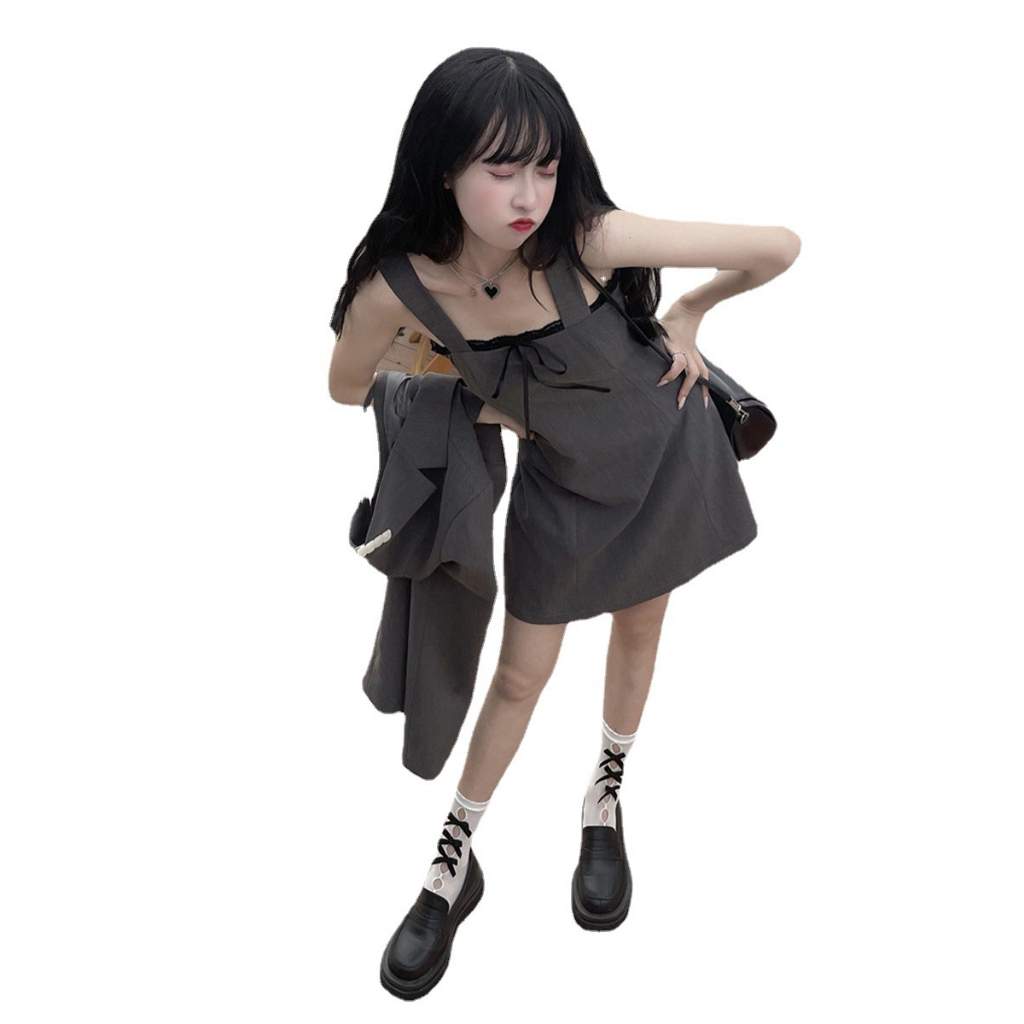 Set váy Ullzang đi kèm áo khoác blazer croptop tiểu thư sang chảnh