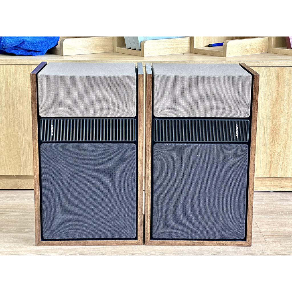 Loa Bose 301 seri 2 đời chót vân gỗ trùng seri đẹp xuất sắc