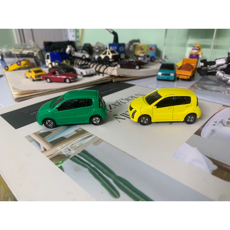 xe mô hình tomica toyota will cypha
