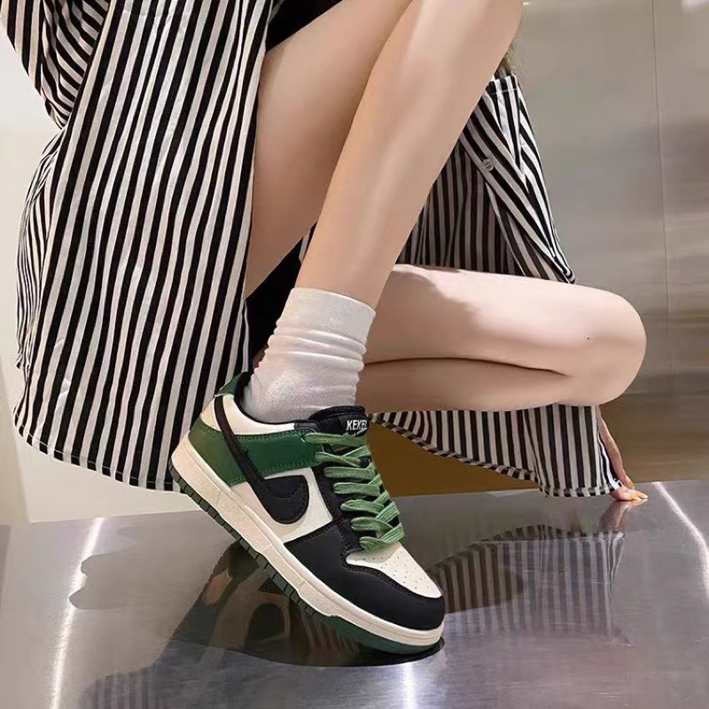 Sneaker phối màu mũi tròn đế êm