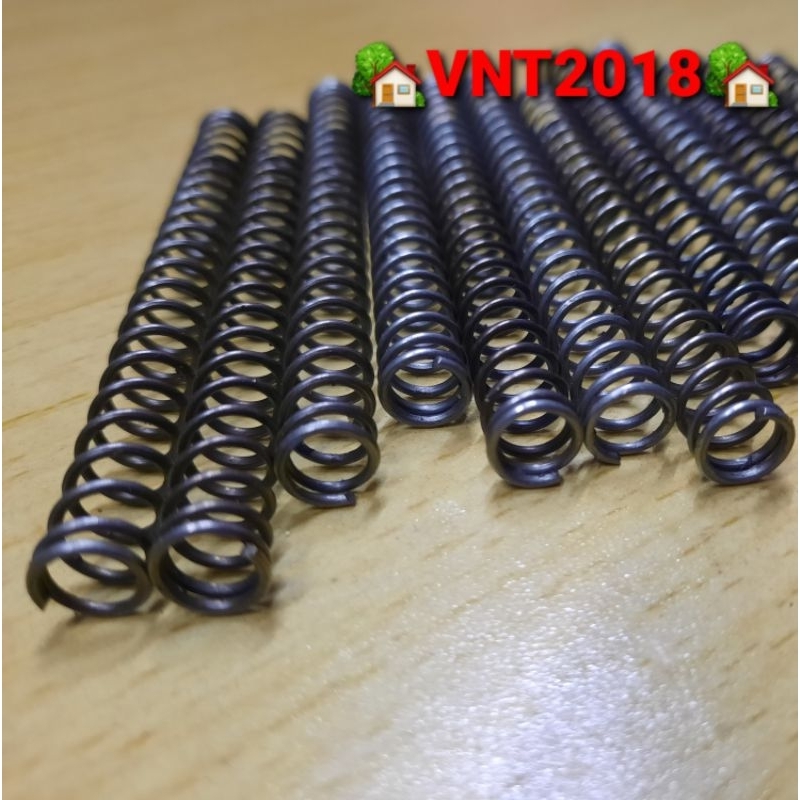 Lò xo nén thép đen phi 8 dài 80mm sợi 1.0mm