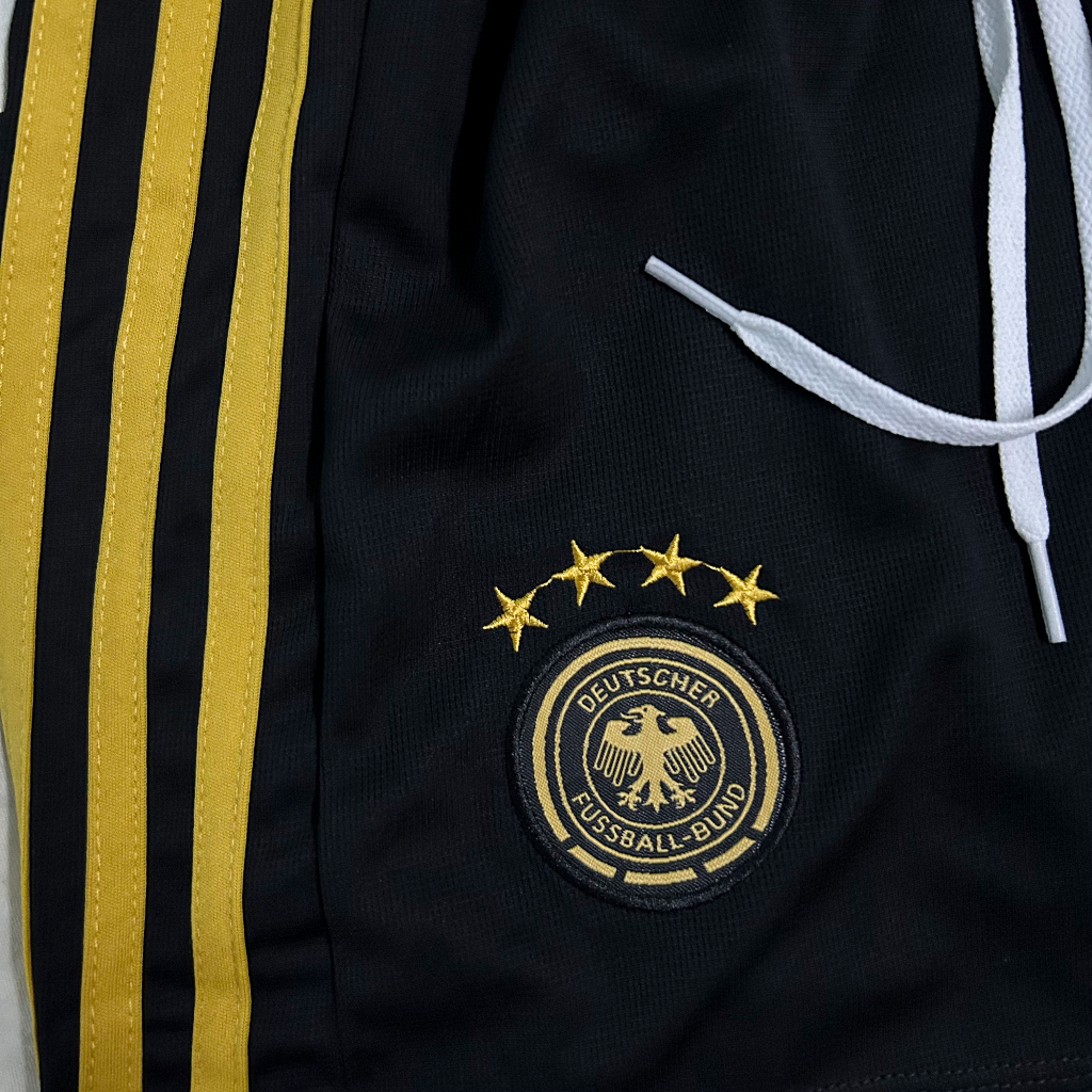 Quần áo bóng đá, đồ đá banh đội tuyển Đức vải mè cao cấp thoáng mát - VUA BÓNG ĐÁ