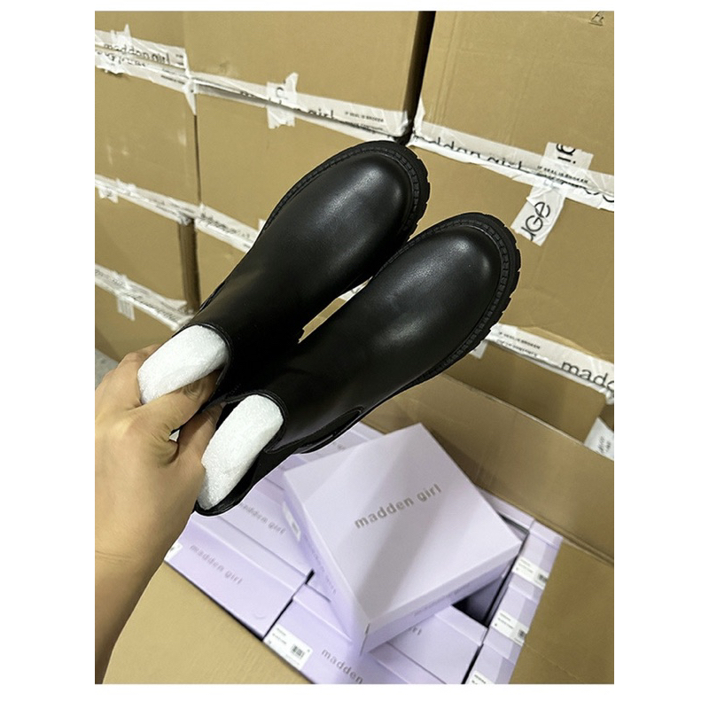 Madden Girl Chunky Chelsea Boots giày răng cưa đế 5cm
