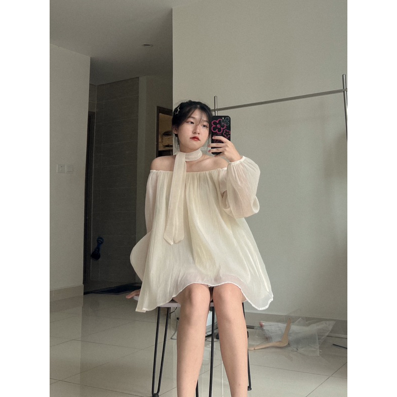Áo trễ vai bồng bềnh kèm dây tiểu thư baziz closet
