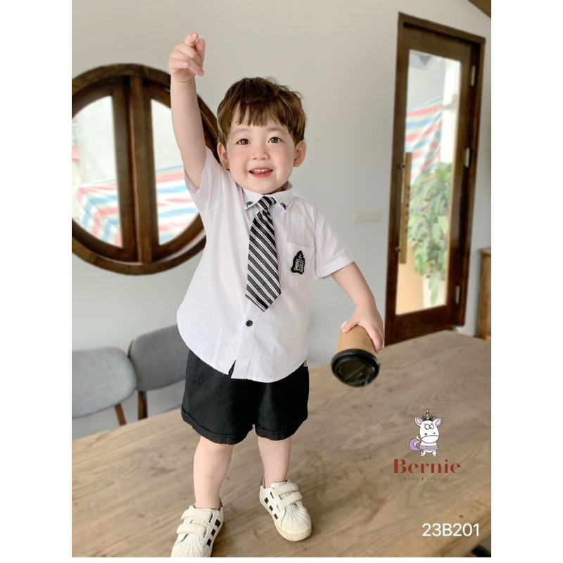 Sét bộ áo sơ mi bé trai phối quần kaki đùi túi hộp