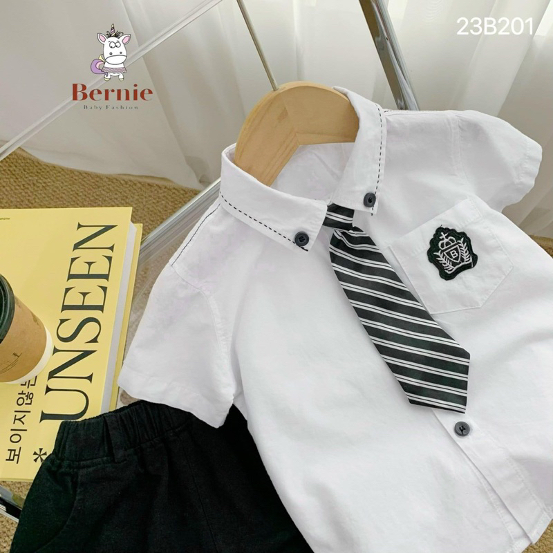 Sét bộ áo sơ mi bé trai phối quần kaki đùi túi hộp