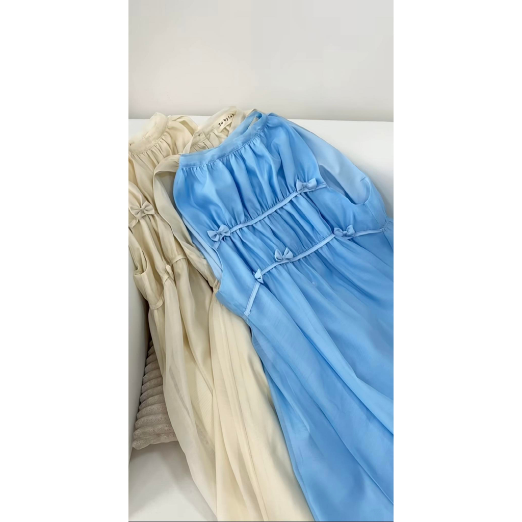 TUBYCATU | Đầm sát nách organza xanh/ kem nhiều nơ